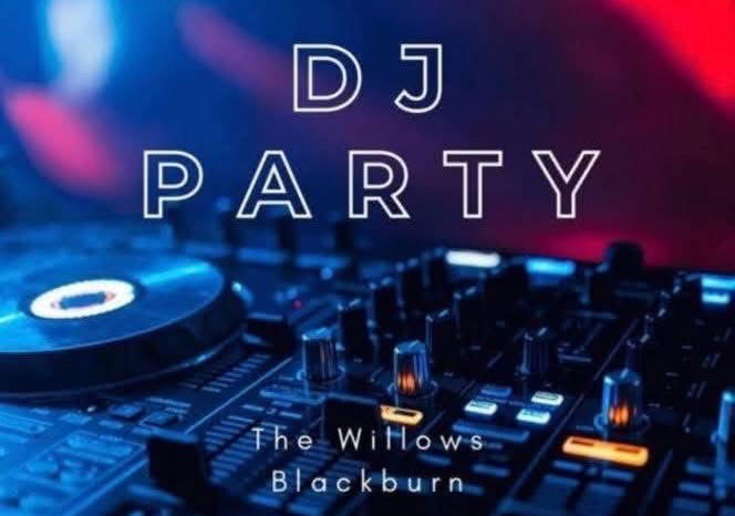 Karaoke Night at The Willows - IMG 1055