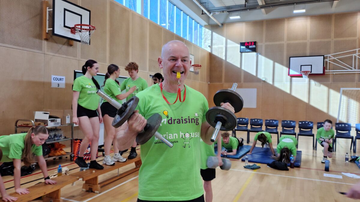 Darwen teacher’s 16-year fundraiser hits £100,000 as he retires - Mr Hartley's final annual army style circuit training fundraiser for pupils at Darwen Vale High School (6)